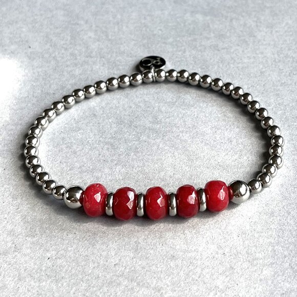 Rustic Cuff Red Faceted Carnelian and Stainless Steel Beads Stretch Bracelet - Picture 1 of 2